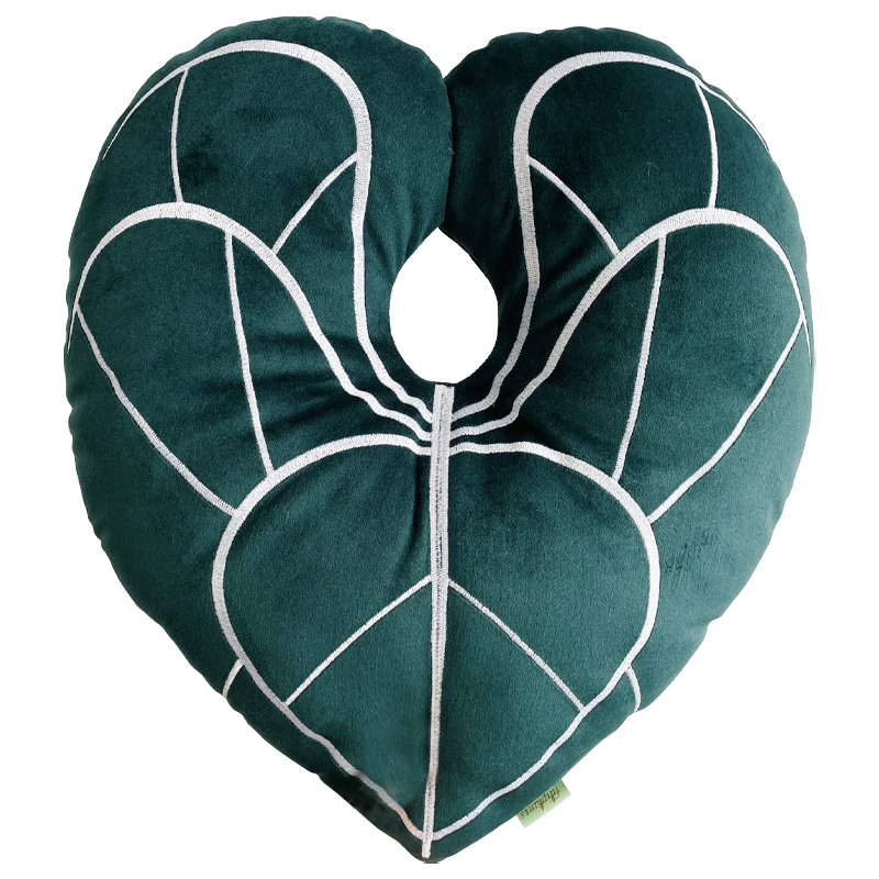 Декоративная подушка Botanical Cushion Anthurium Зеленый Белый Декоративная подушка Botanical Cushion Anthurium Зеленый Белый в Рязани | Loft Concept