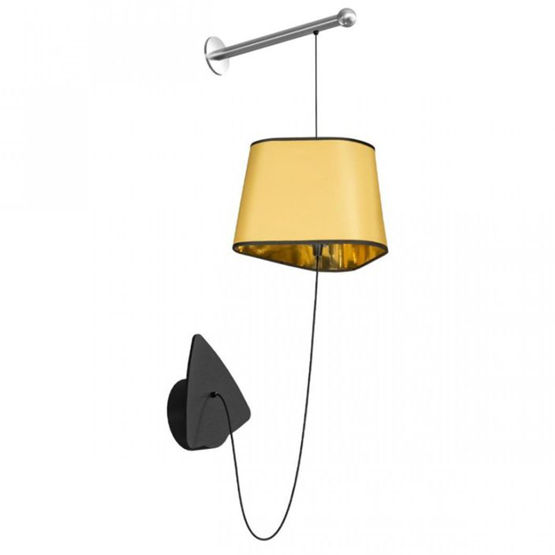 Бра Designheure Lighting Gold Wall Lamp Золотой Черный Бра Designheure Lighting Gold Wall Lamp Золотой Черный в Рязани | Loft Concept