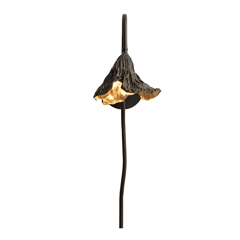 Настенный светильник Увядший Лотос Withering Lotus Lamp I Золотой Темная бронза Настенный светильник Увядший Лотос Withering Lotus Lamp I Золотой Темная бронза в Рязани | Loft Concept