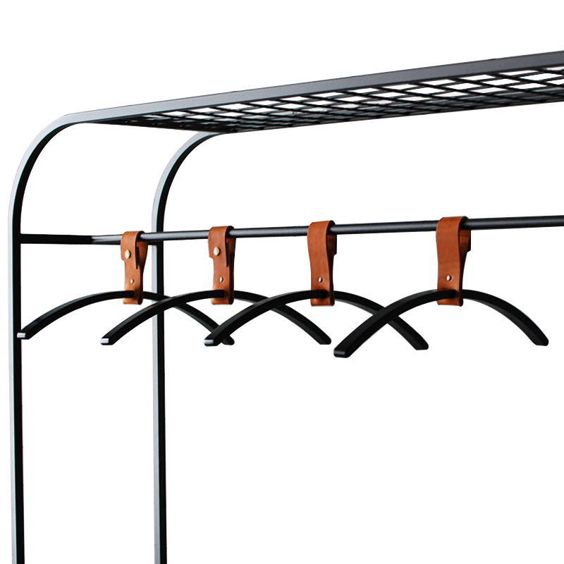 Плечики для одежды Amos Black Clothes Hanger Черный Коричневый в Рязани | Loft Concept 