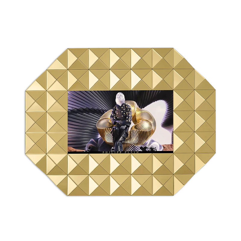Экран Philipp Plein GOLD STUD NFT M 32 дюйма Золотой Зеркало Экран Philipp Plein GOLD STUD NFT M 32 дюйма Золотой Зеркало в Рязани | Loft Concept