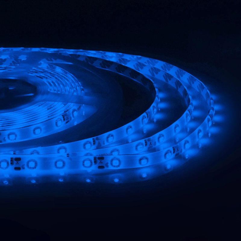Светодиодная влагозащищенная лента 4,8W/m 60LED/m 3528SMD синий Белый Светодиодная влагозащищенная лента 4,8W/m 60LED/m 3528SMD синий Белый в Рязани | Loft Concept