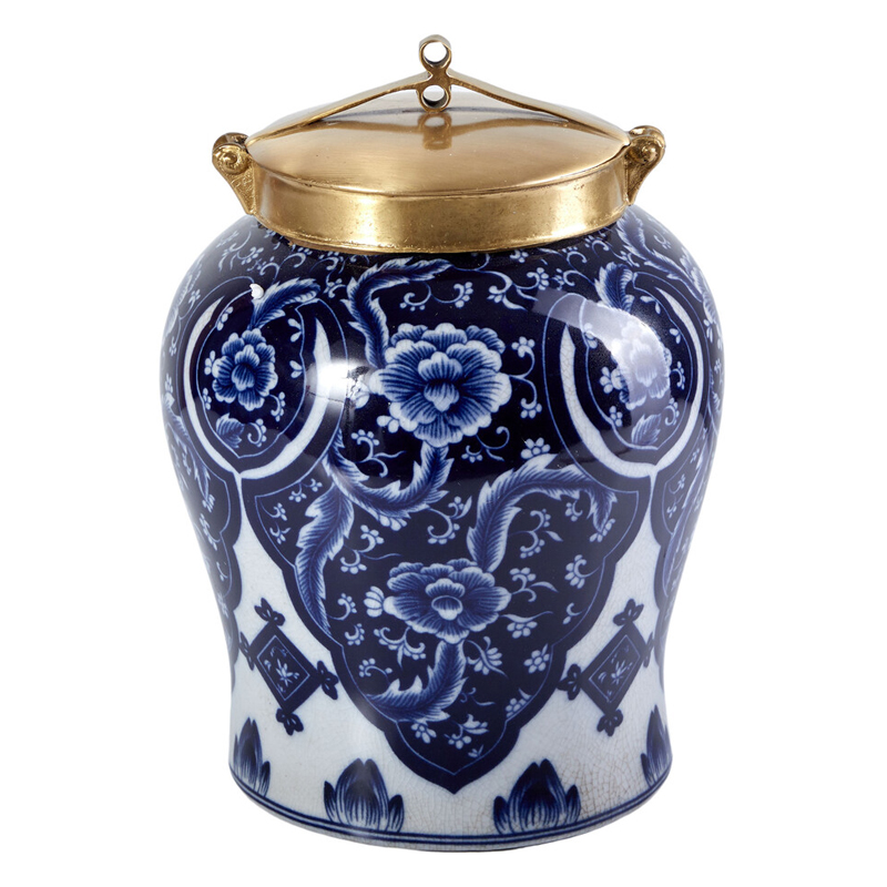 Ваза с насыщенным синим орнаментом и золотой крышкой Blue & White Ornament Белый Синий Золотой Ваза с насыщенным синим орнаментом и золотой крышкой Blue & White Ornament Белый Синий Золотой в Рязани | Loft Concept