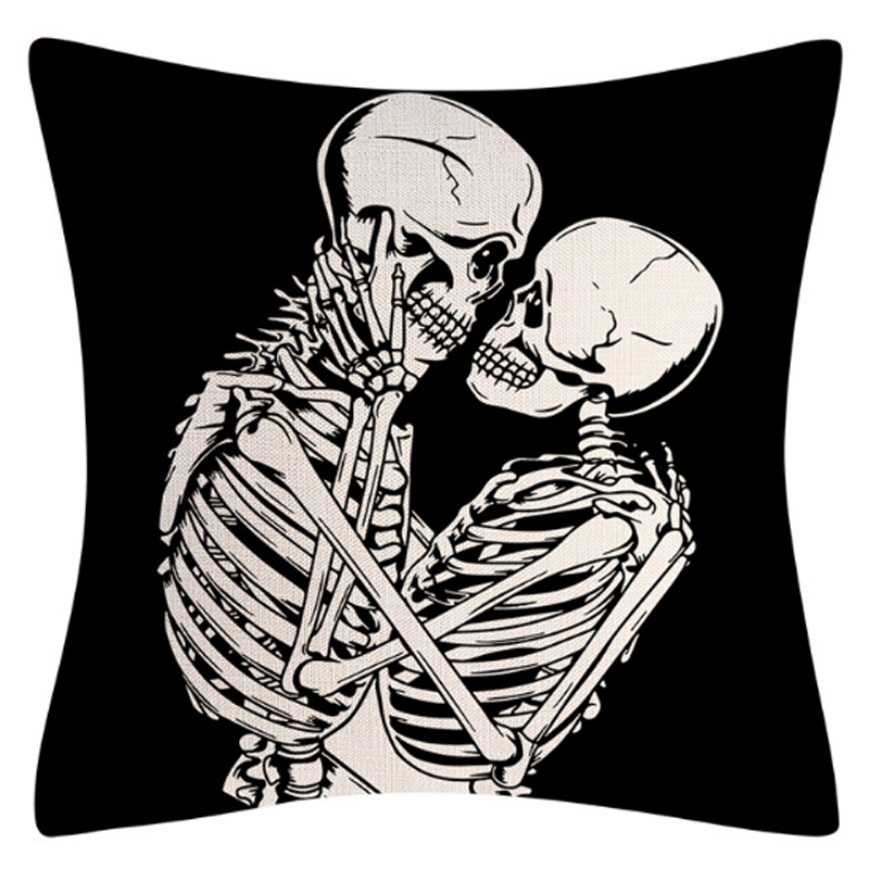 Подушка на Хэллоуин Skeleton in love Черно-белый Подушка на Хэллоуин Skeleton in love Черно-белый в Рязани | Loft Concept