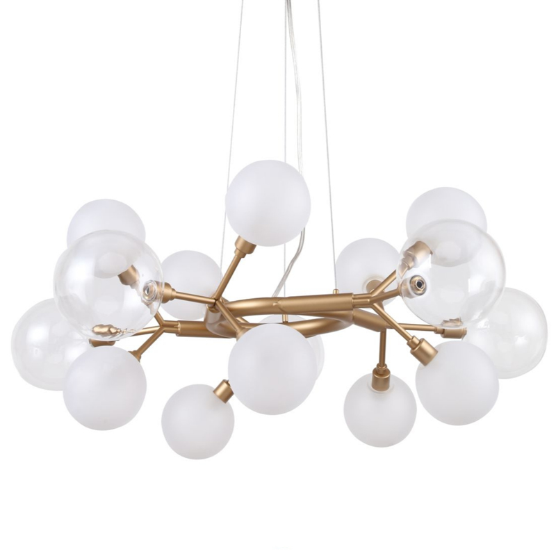 Люстра Berries Chandelier White 68 матовое золото Прозрачный Прозрачный белый Люстра Berries Chandelier White 68 матовое золото Прозрачный Прозрачный белый в Рязани | Loft Concept