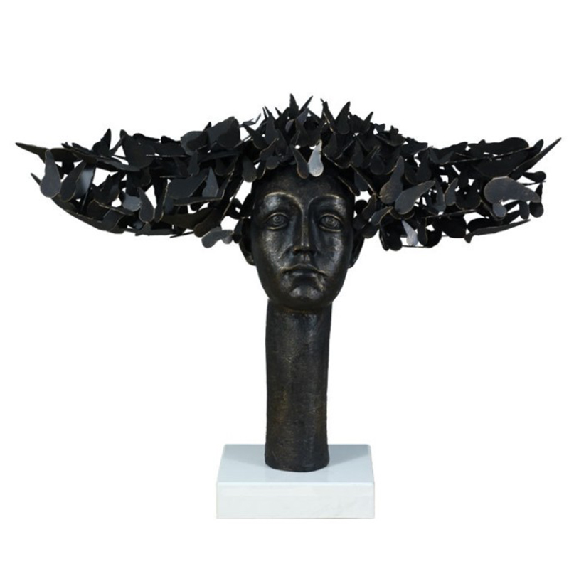 Статуэтка Butterflies on the Head Золотой Черный Статуэтка Butterflies on the Head Золотой Черный в Рязани | Loft Concept