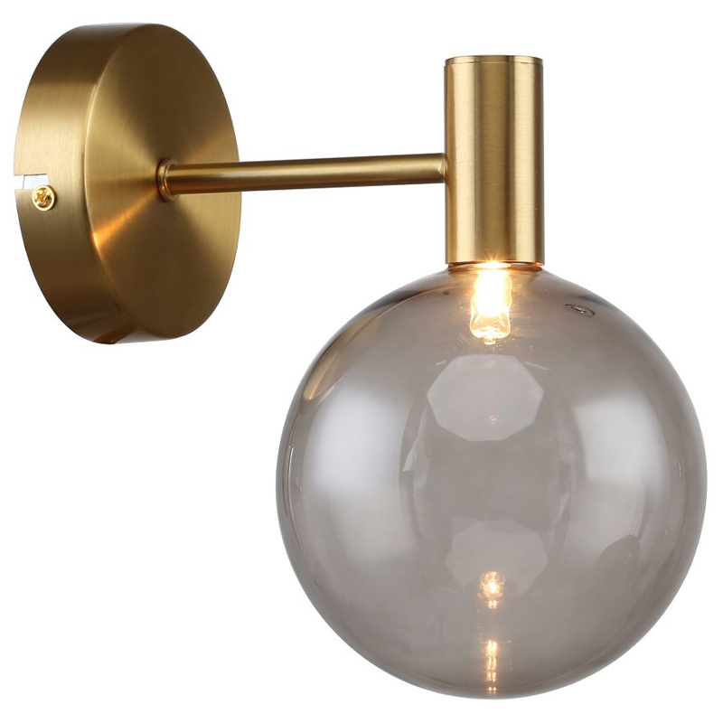 Бра с выдувным плафоном коньячного цвета Carmella Globe Brass Латунь Коньяк Бра с выдувным плафоном коньячного цвета Carmella Globe Brass Латунь Коньяк в Рязани | Loft Concept
