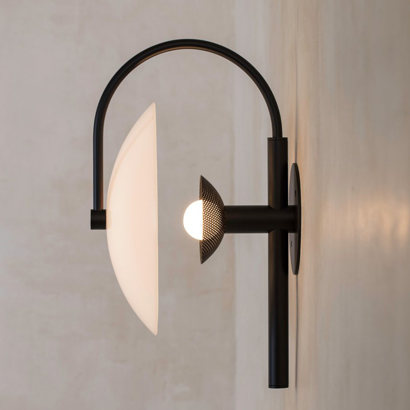 Бра Aperture Wall lamp Белый Черный Бра Aperture Wall lamp Белый Черный в Рязани | Loft Concept