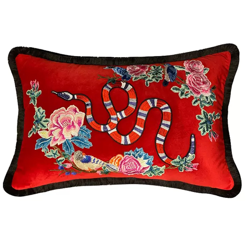 Декоративная подушка с вышивкой стиль Gucci Змея Micrurus Pillow Красная Красный Мульти Декоративная подушка с вышивкой стиль Gucci Змея Micrurus Pillow Красная Красный Мульти в Рязани | Loft Concept