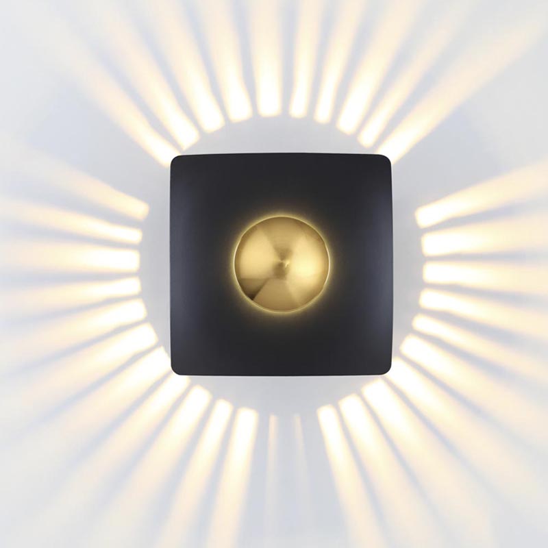 Настенный светильник Golden Mean Square Черный Золотой Настенный светильник Golden Mean Square Черный Золотой в Рязани | Loft Concept