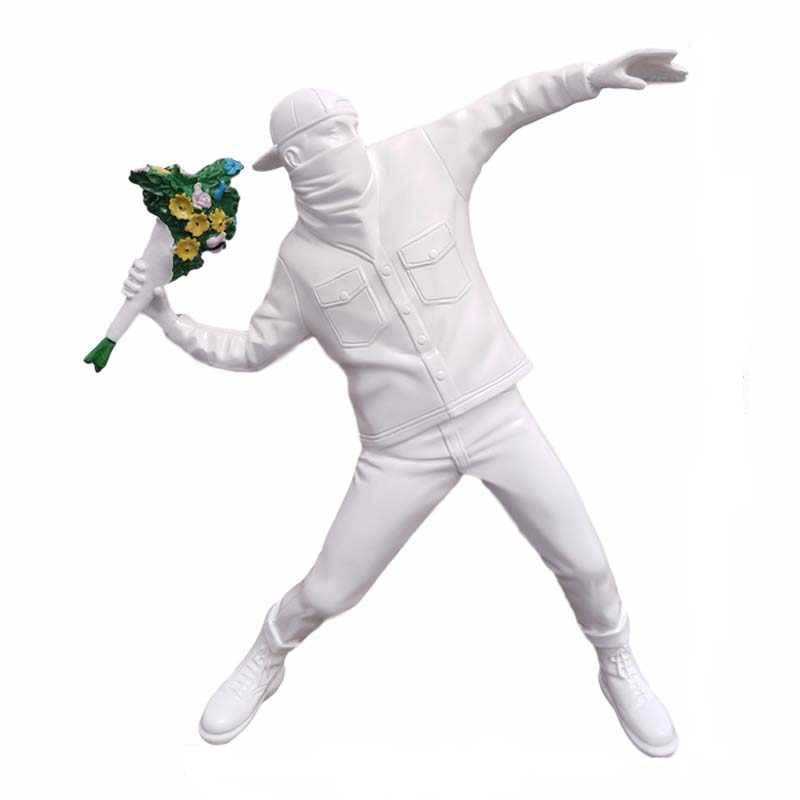 Статуэтка Banksy Flower Thrower White Белый Статуэтка Banksy Flower Thrower White Белый в Рязани | Loft Concept