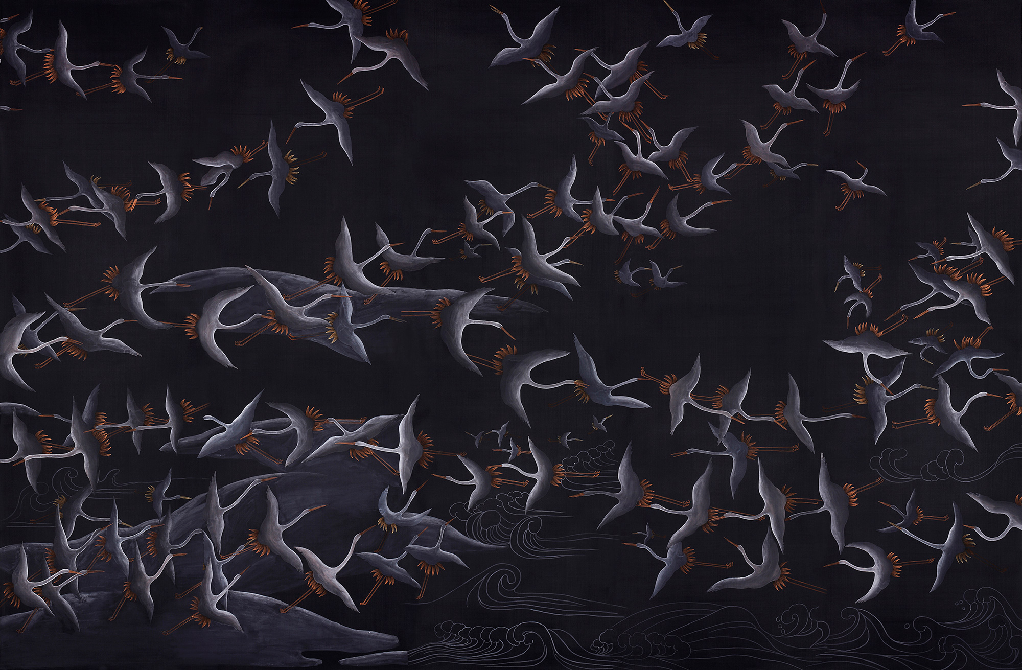Обои ручная роспись Cranes Scroll Limewash on Pitch dyed silk Обои ручная роспись Cranes Scroll Limewash on Pitch dyed silk - постер Loft-Concept в Рязани