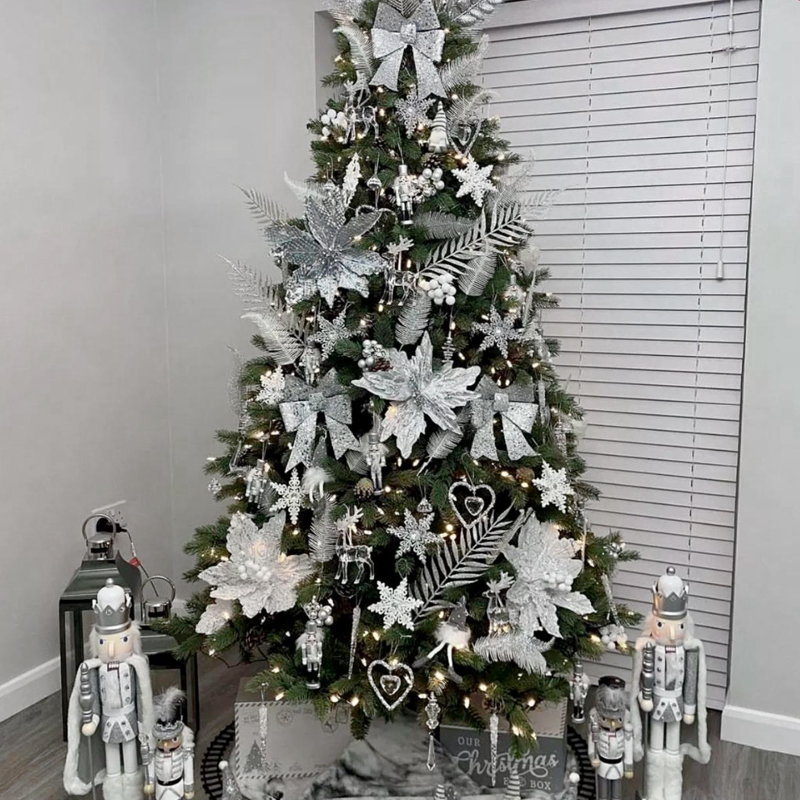 Дизайнерская Елка с Серебряным Декором Christmas Tree Silver Flowers Серебряный Зеленый Дизайнерская Елка с Серебряным Декором Christmas Tree Silver Flowers Серебряный Зеленый в Рязани | Loft Concept