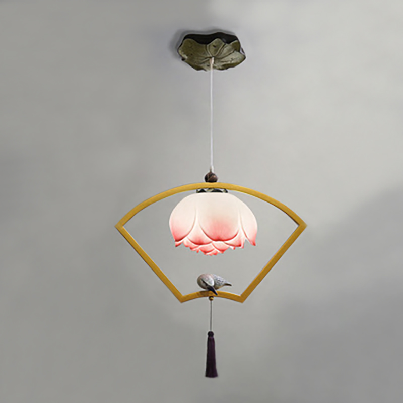Подвесной светильник Bird with Tassel Fan Латунь Голубой Белый Розовый пастельный Подвесной светильник Bird with Tassel Fan Латунь Голубой Белый Розовый пастельный в Рязани | Loft Concept