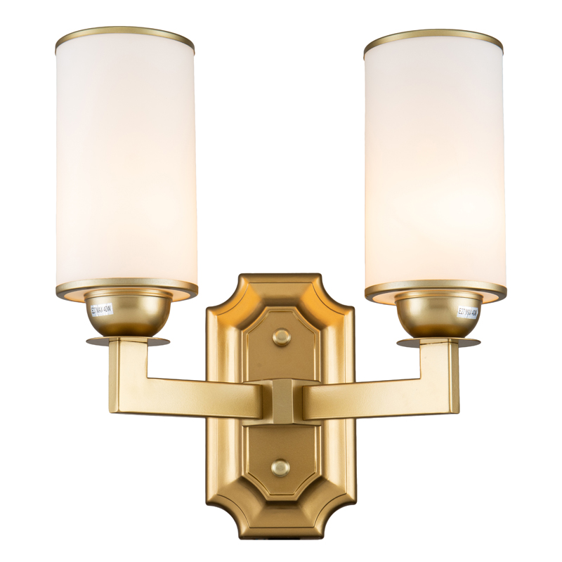 Бра Amoret Sconce Латунь Белое матовое стекло Бра Amoret Sconce Латунь Белое матовое стекло в Рязани | Loft Concept