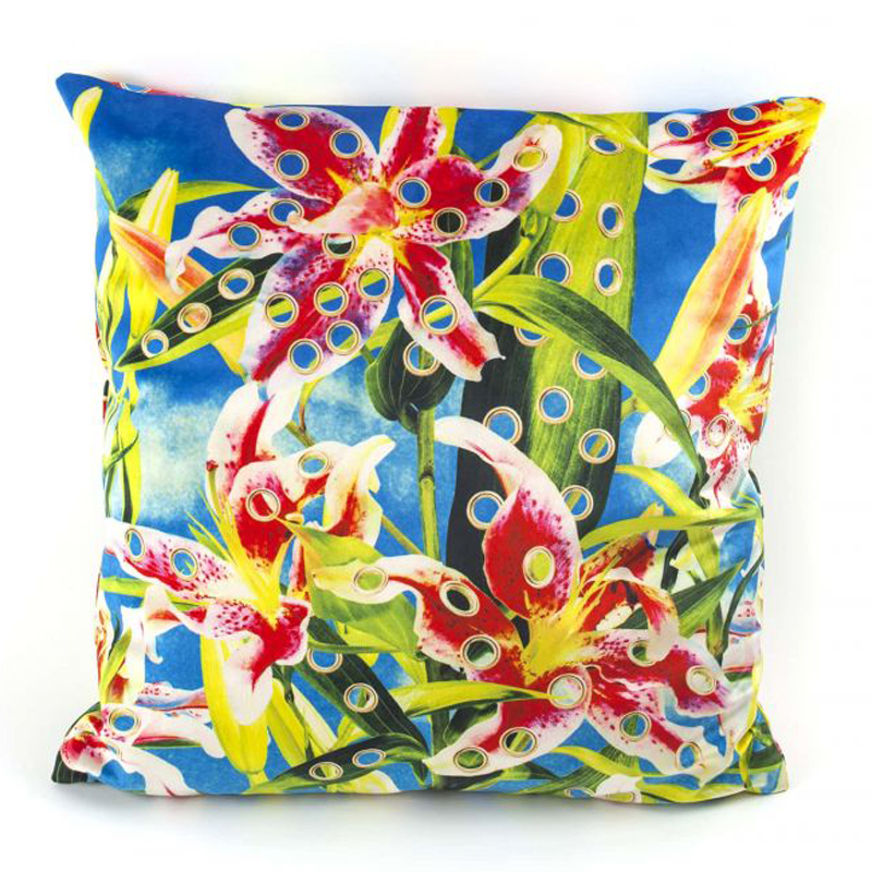 Подушка Seletti Cushion Flower with holes Мульти Подушка Seletti Cushion Flower with holes Мульти в Рязани | Loft Concept