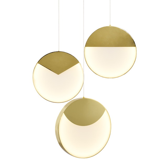 Подвесной светильник MM Lampadari Moonlight Suspension Lamp 3 Золотой Белый Подвесной светильник MM Lampadari Moonlight Suspension Lamp 3 Золотой Белый в Рязани | Loft Concept