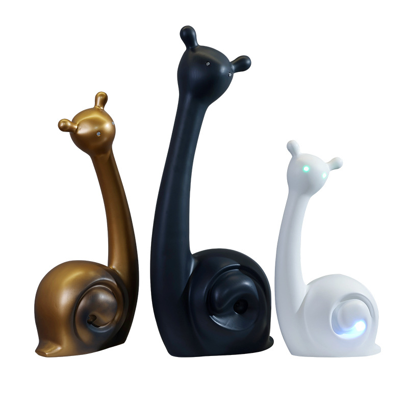 Настольная лампа в виде улитки Snail Lamp Белый Золотой Черный Настольная лампа в виде улитки Snail Lamp Белый Золотой Черный в Рязани | Loft Concept