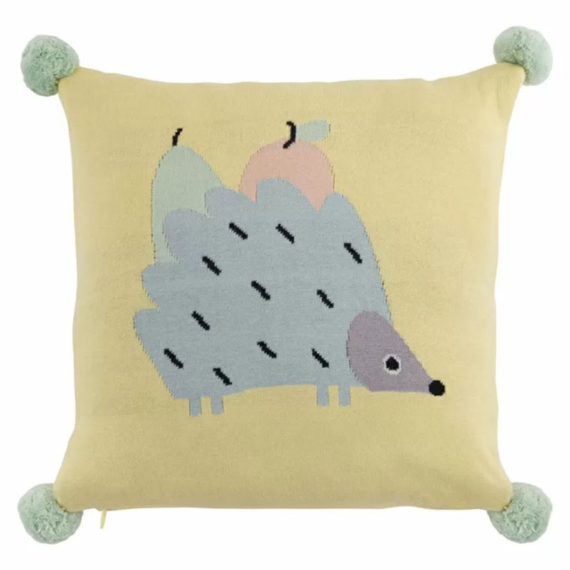 Подушка с помпонами Hedgehog Мульти Подушка с помпонами Hedgehog Мульти в Рязани | Loft Concept