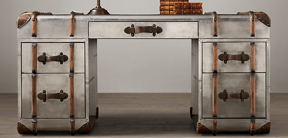 Стол RH Richards metal trunk Desks Стол RH Richards metal trunk Desks - Loft-Concept в Рязани