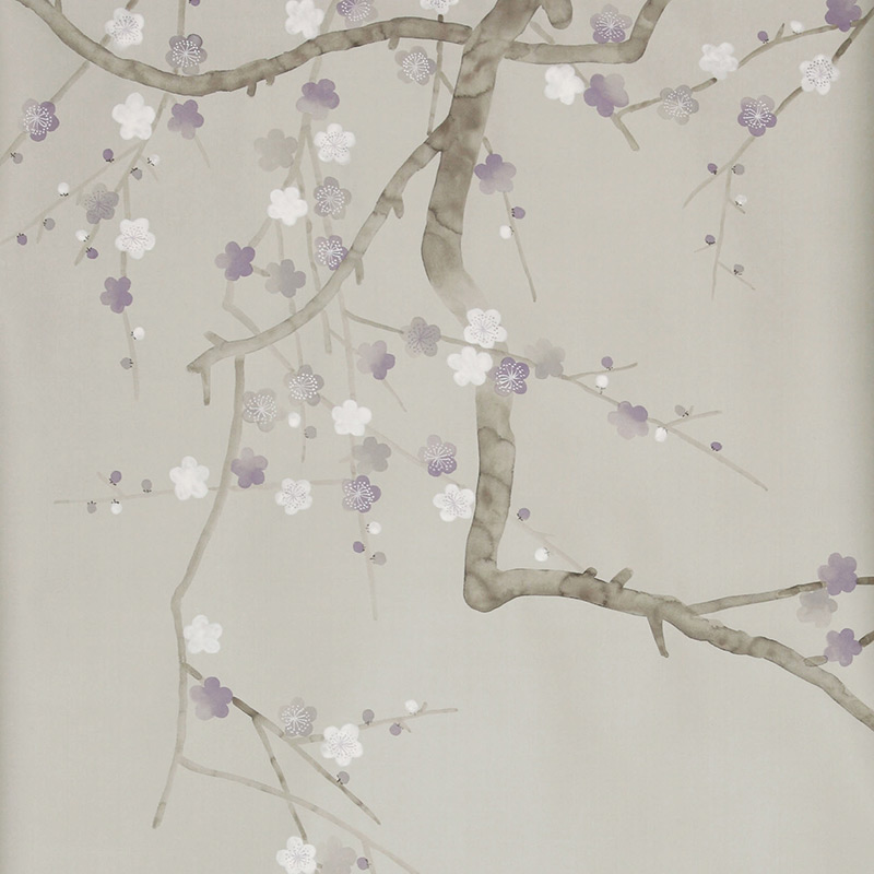 Обои ручная роспись Plum Blossom Special Colourway on Oyster Shell metallic silk Обои ручная роспись Plum Blossom Special Colourway on Oyster Shell metallic silk в Рязани | Loft Concept