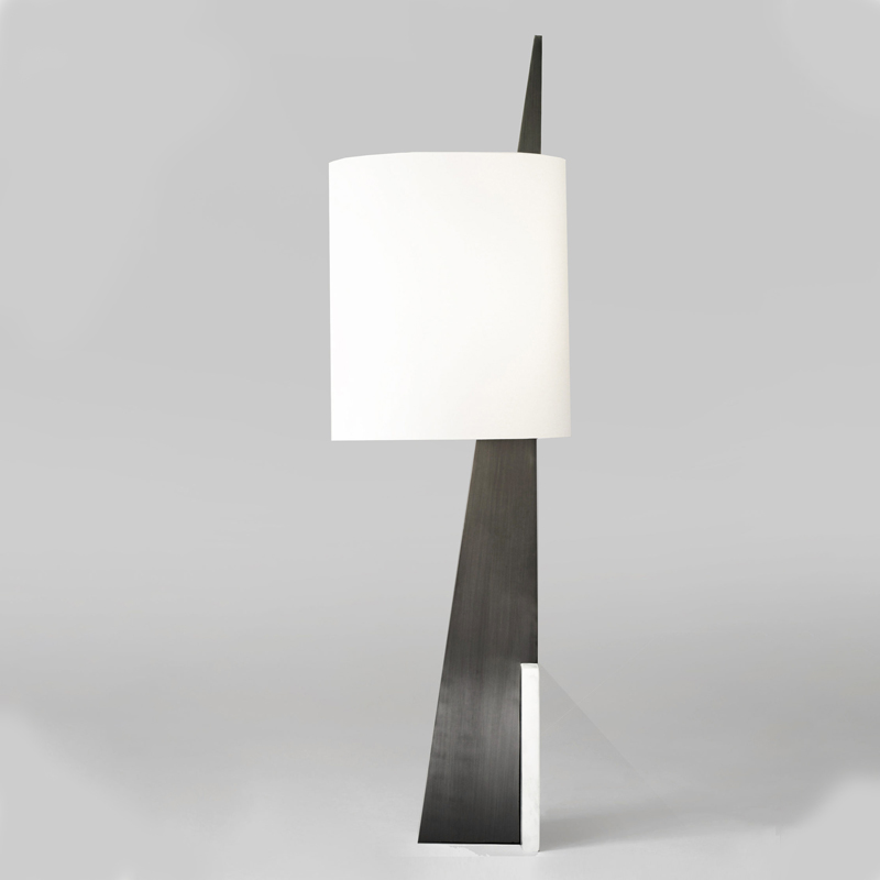 Торшер CUT TRIANGLE II Белый Серый (Gray) Торшер CUT TRIANGLE II Белый Серый (Gray) в Рязани | Loft Concept