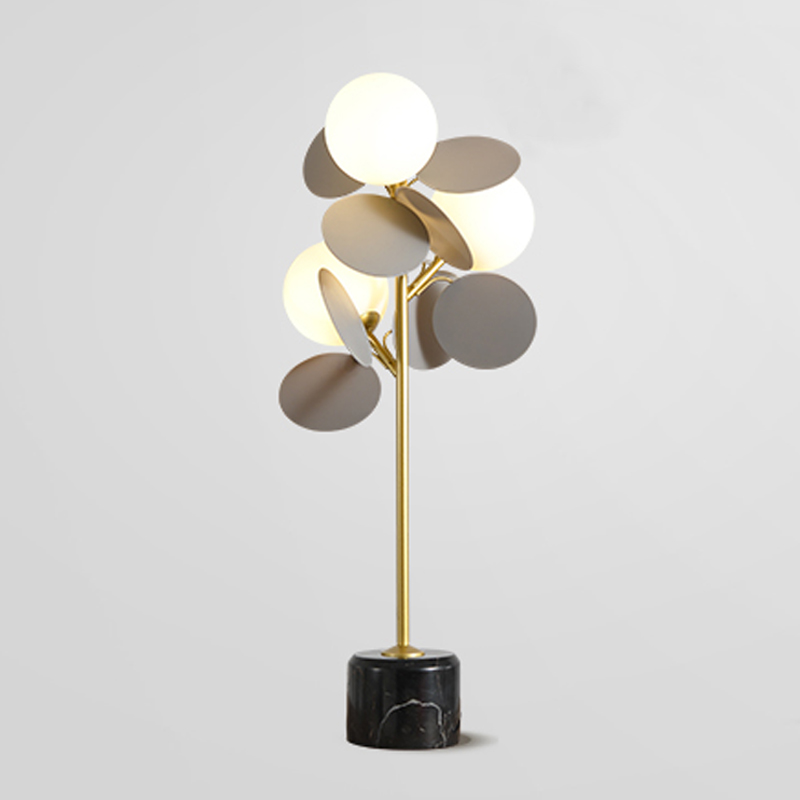 Настольная лампа MATISSE Table Lamp Белое матовое стекло Белый Золотой Черный Мокко Настольная лампа MATISSE Table Lamp Белое матовое стекло Белый Золотой Черный Мокко в Рязани | Loft Concept