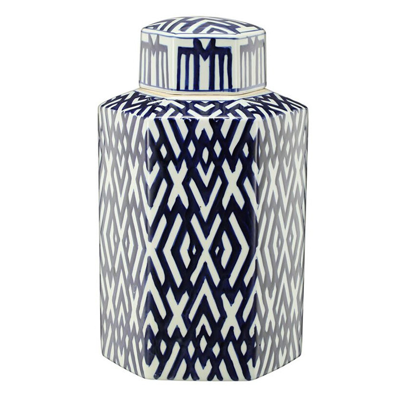Ваза с крышкой и графическим узором в сине-белых цветах Blue & White Ornament Белый Синий Ваза с крышкой и графическим узором в сине-белых цветах Blue & White Ornament Белый Синий в Рязани | Loft Concept