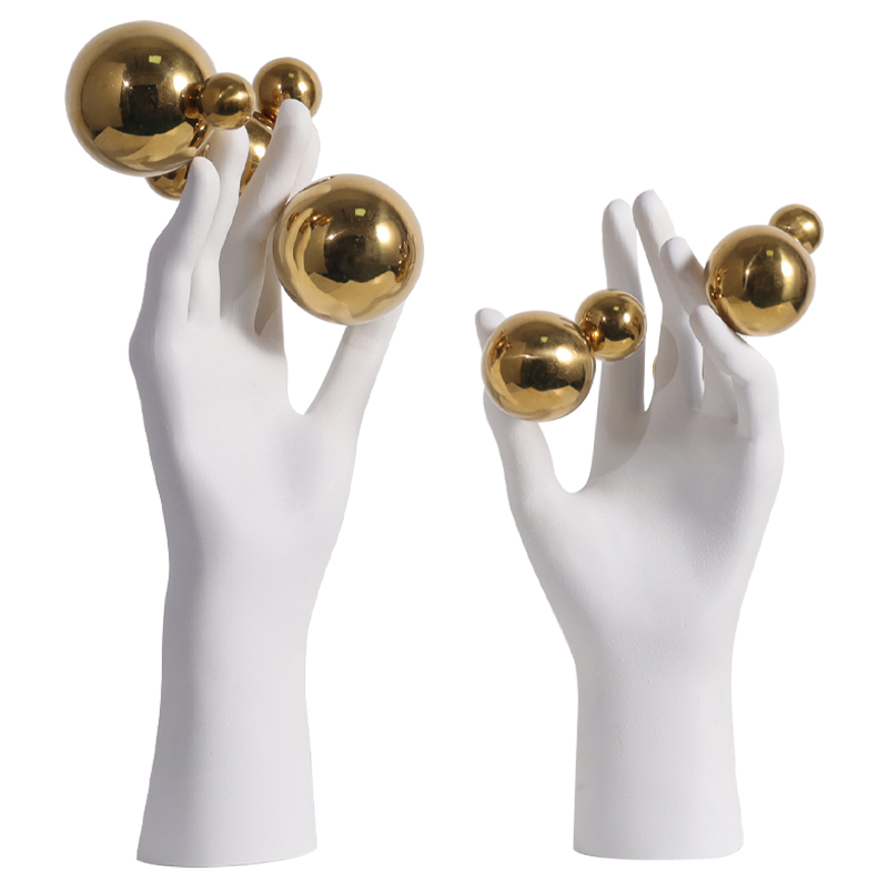 Декоративная статуэтка Hand with Spheres Statuette Белый Глянцевое золото Декоративная статуэтка Hand with Spheres Statuette Белый Глянцевое золото в Рязани | Loft Concept