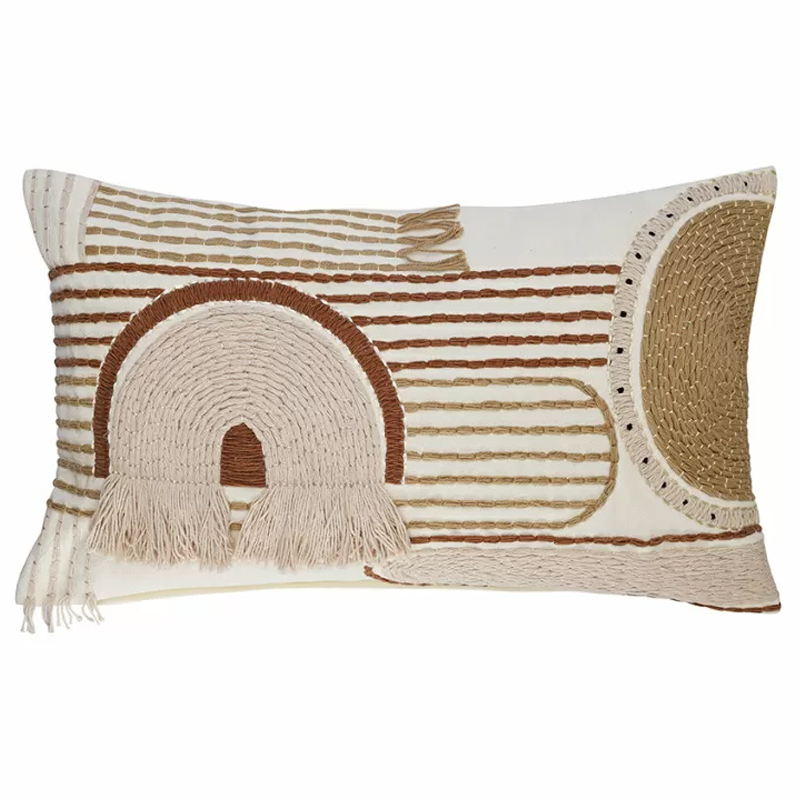 Чехол на подушку с вышивкой в виде геометрических узоров Beige Calista Rect Бежевый Коричневый Чехол на подушку с вышивкой в виде геометрических узоров Beige Calista Rect Бежевый Коричневый в Рязани | Loft Concept