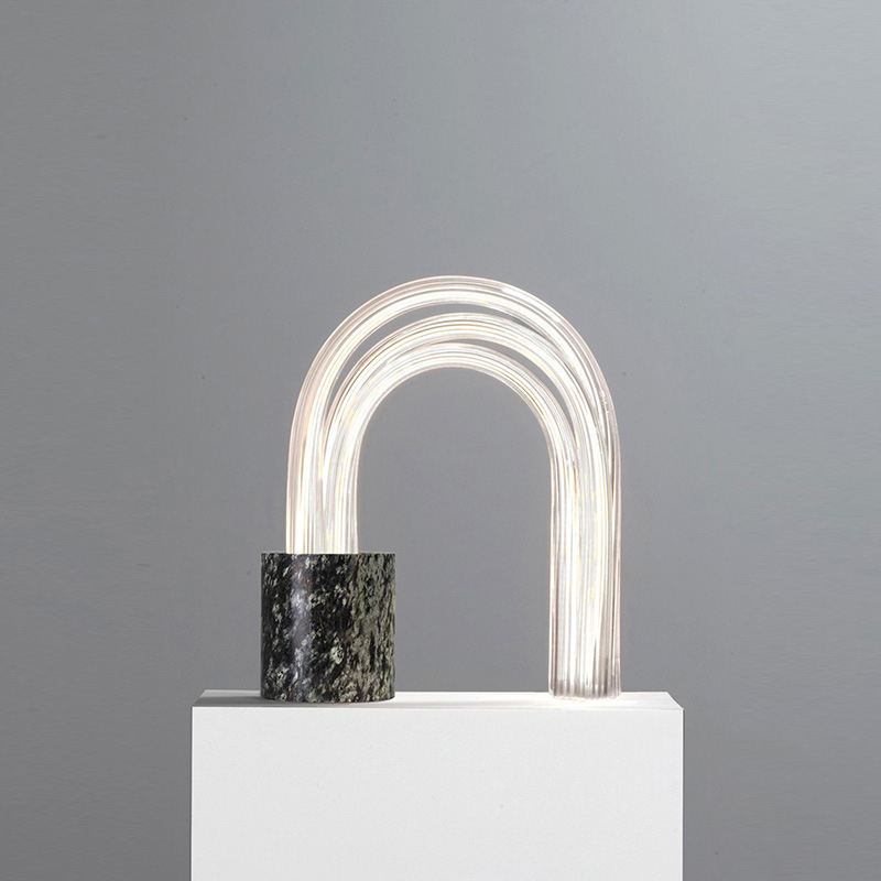 Настольная лампа Spring Lamp Черный Белый Настольная лампа Spring Lamp Черный Белый в Рязани | Loft Concept