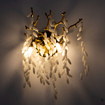 Бра золотого цвета с ветвями и белыми овальными стеклянными подвесками Droplet Chandelier варинант исполнения - 2 | Loft Concept в Рязани