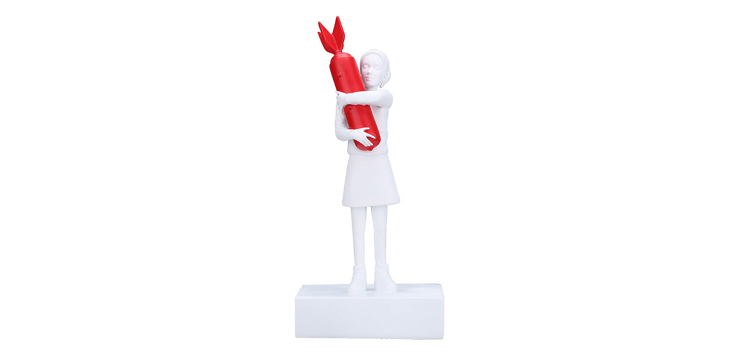 Статуэтка Banksy Bomb Hugger Sculpture Red Статуэтка Banksy Bomb Hugger Sculpture Red - Loft-Concept в Рязани