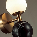 Бра с шарообразным матовым плафоном и шаром из камня на металлическом основании Orb Essence варинант исполнения - 9 | Loft Concept в Рязани