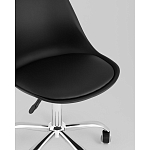 Офисный стул на металлическом основании EGGERY Black пластик варинант исполнения - 2 | Loft Concept в Рязани