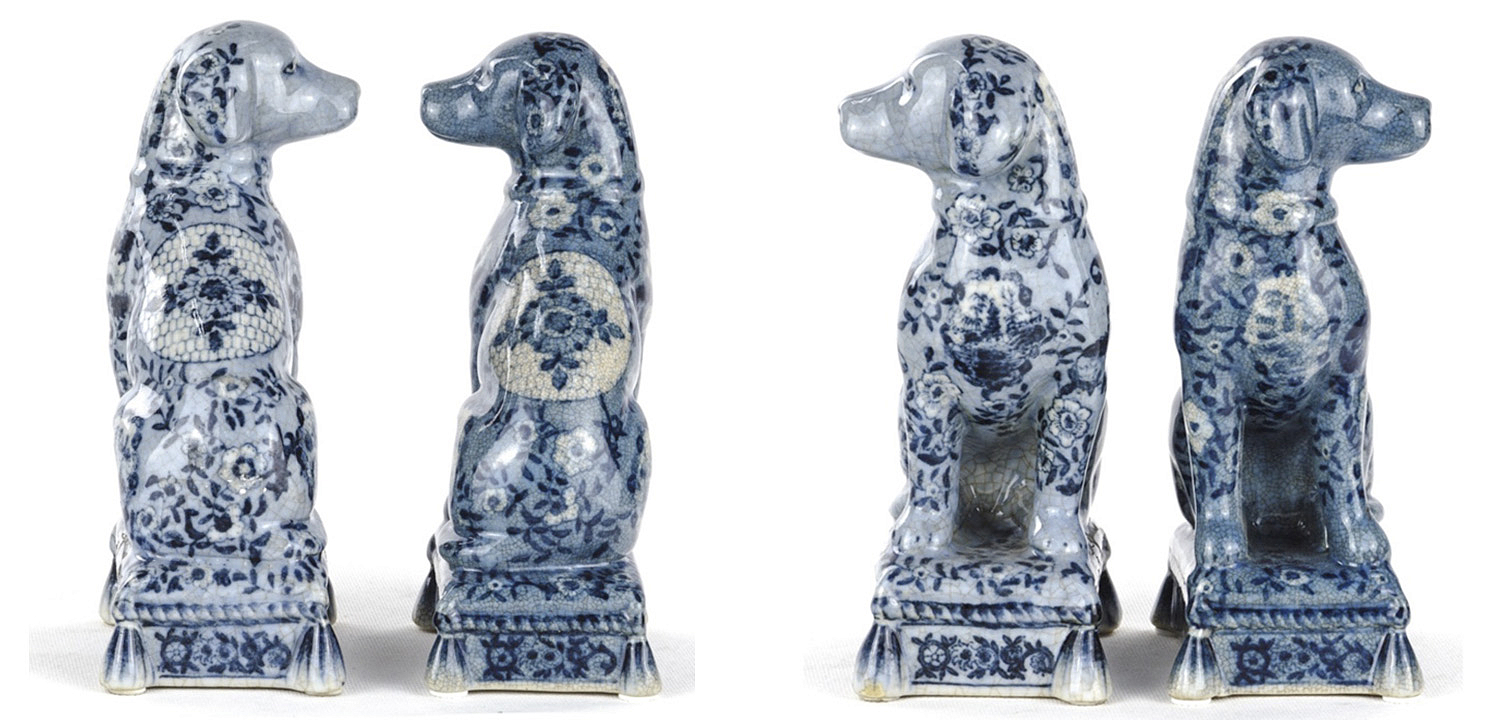 Статуэтки Oriental Blue & White Ornament Dogs набор из 2-х штук Статуэтки Oriental Blue & White Ornament Dogs набор из 2-х штук - Loft-Concept в Рязани