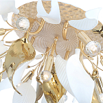 Люстра потолочная с декоративными белыми и золотистыми листьями Wintery flovers варинант исполнения - 4 | Loft Concept в Рязани