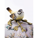 Шкатулка фиолетового цвета с рисунком бабочек и крышкой с фигуркой птицы на ветке Eden Garden варинант исполнения - 4 | Loft Concept в Рязани