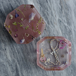 Шкатулка из эпоксидной смолы с цветами розовая Epoxy Resin Square Box Pink варинант исполнения - 2 | Loft Concept в Рязани