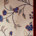 Обои с вышивкой ручной работы Flora Catherine colourway on Liso Pearl wool sateen варинант исполнения - 4 | Loft Concept в Рязани