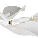 Потолочный светильник с плафонами в виде белых лепестков Delicate Flower варинант исполнения - 1 | Loft Concept в Рязани