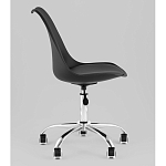 Офисный стул на металлическом основании EGGERY Black пластик варинант исполнения - 4 | Loft Concept в Рязани