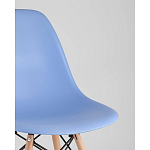 Пластиковый стул на ножках из массива бука Eames Blue варинант исполнения - 2 | Loft Concept в Рязани