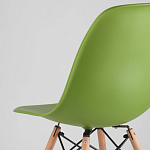 Пластиковый стул на ножках из массива бука Eames Green варинант исполнения - 3 | Loft Concept в Рязани