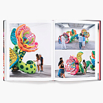 Книга по искусству Yayoi Kusama: I Spend Each Day Embracing Flowers варинант исполнения - 10 | Loft Concept в Рязани