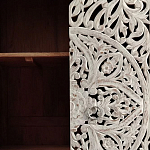 Шкаф с орнаментом ручная резьба из дерева Indian Antique Furniture  варинант исполнения - 3 | Loft Concept в Рязани