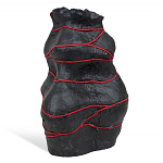 Ваза с красным кожаным жгутом "Красной нитью" варинант исполнения - 1 | Loft Concept в Рязани