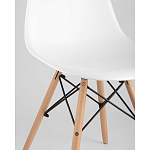 Пластиковый стул на ножках из массива бука Eames White  варинант исполнения - 2 | Loft Concept в Рязани