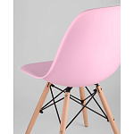Пластиковый стул на ножках из массива бука Eames Pink варинант исполнения - 3 | Loft Concept в Рязани