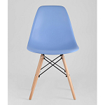 Пластиковый стул на ножках из массива бука Eames Blue варинант исполнения - 4 | Loft Concept в Рязани